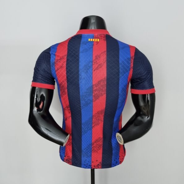 camisa do barcelona vermelho e azul