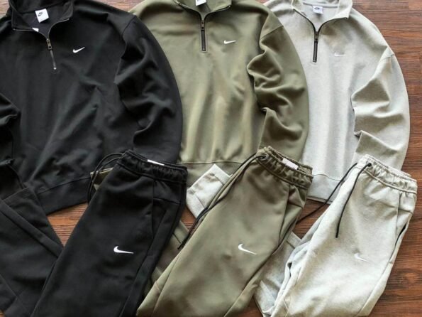 Conjunto Calça e Blusão Moletom Nike