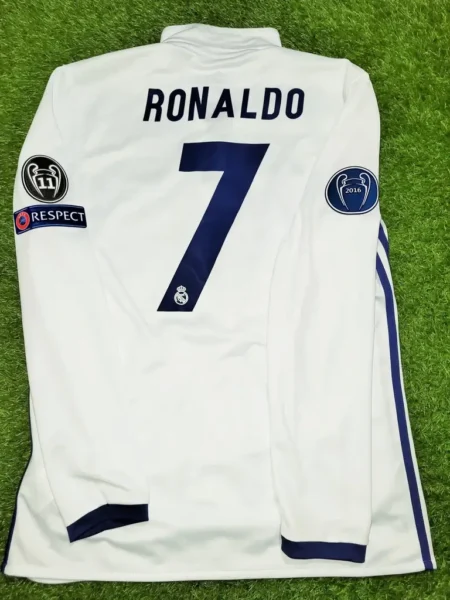 Camisa CR7 Real Madrid 2016/17 UCL Branca Manga Longa