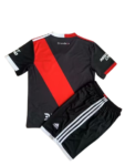 Kit Infantil River Plate Preta 2022/23 Unissex