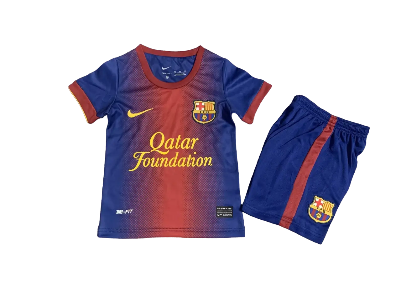 Kit Infantil Barcelona Home I Vermelha 2012/13 Unissex Kit Infantil Barcelona Home I Vermelha 2012/13 Unissex