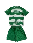 Kit Infantil Santos Laguna Home I Verde 2023/24 Unissex