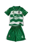 Kit Infantil Santos Laguna Home I Verde 2023/24 Unissex