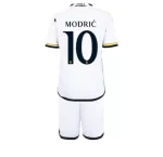 Kit Infantil Modrić #10 Real Madrid I Branca 2023/24