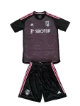 Kit Infantil Fulham Third III Preta 2023/24 Unissex