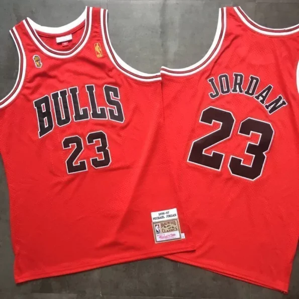 Regata NBA Mitchell & Ness Chicago Bulls Retro 1996-1997 Vermelha - Jordan #23 FINAIS