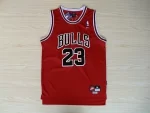 Regata Retro – Chicago Bulls Vermelha – Jordan #23