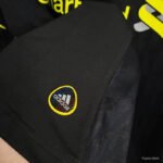 Camisa Liverpool Away Preta II 2010/11 Retrô Masculina