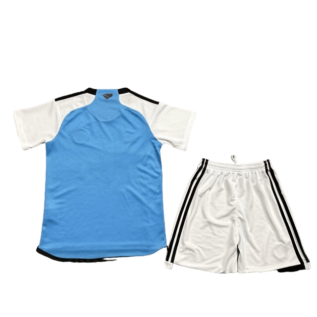 Kit Infantil Titular Charlotte FC Branca/Azul 2024/25 Unissex Kit Infantil Titular Charlotte FC Branca/Azul 2024/25 Unissex