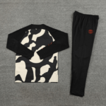 Conjunto de Treino PSG Jaqueta + Calça Camuflagem Preto/Amarelo 2023/24