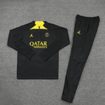 Conjunto de Treino PSG Jaqueta + Calça Preta/Amarela 2022/23