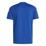 camisa-jersey-pre-jogo-match-selecao-espanha-spain-azul-vermelho-amarelo-adidas-2024-2025-euro24-masculina (1)