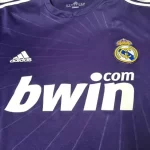 camisa-real-madrid-roxo-third-iii-2010-retro (1)