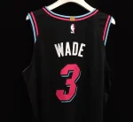 jersey-nba-nike-icon-edition-authentic-miami-heat-city-edition-preta-wade-3