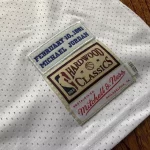 regata-nba-mitchell-ness-all-star-game-1991-branca-jordan-23-640