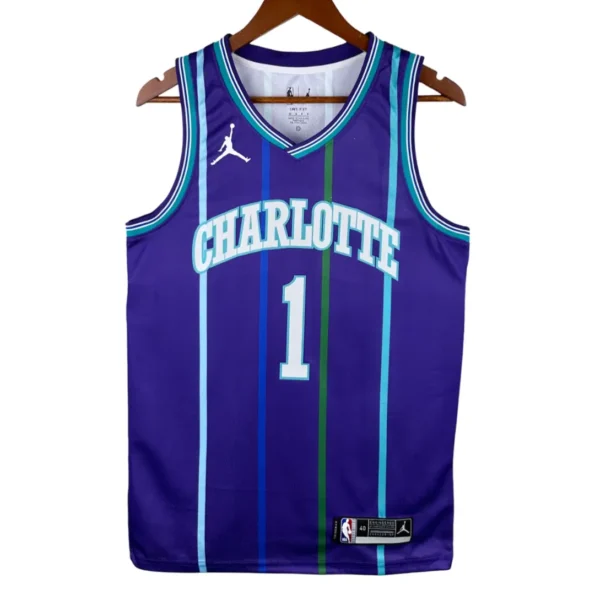 Regata NBA Classic Swingman Charlotte Hornets Azul Ball #1