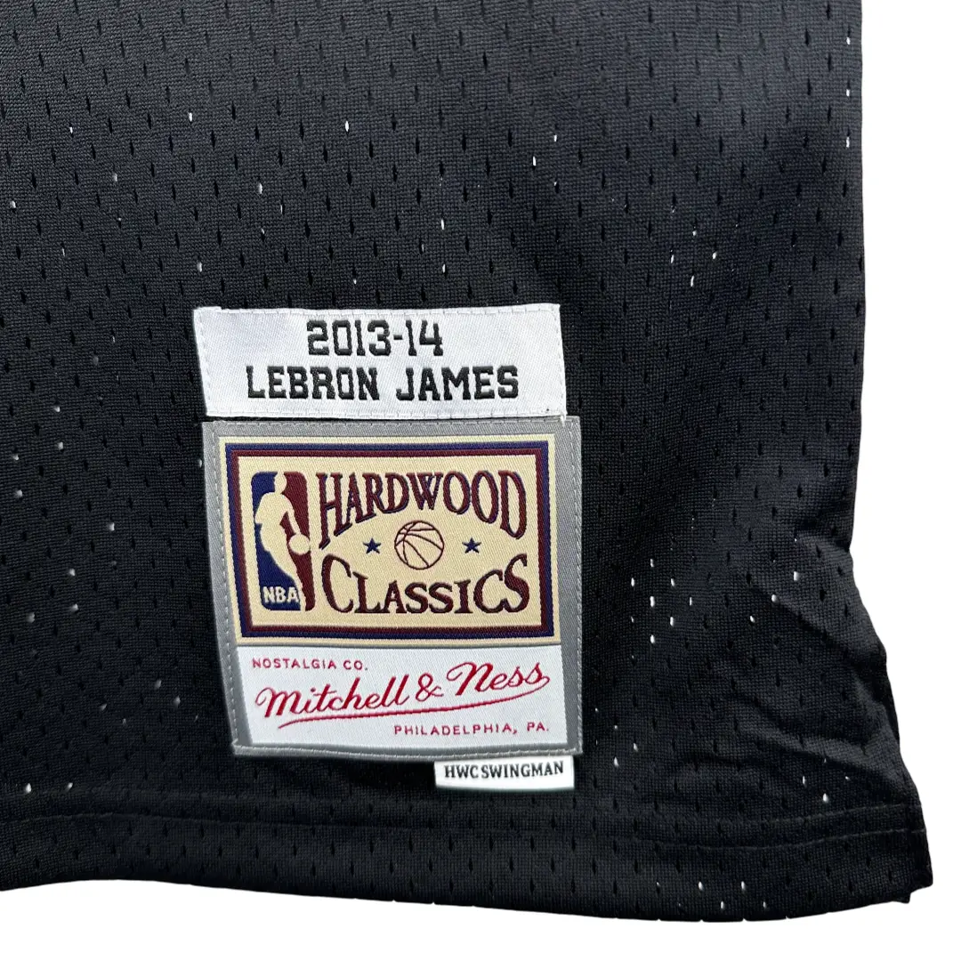 regata-nba-mitchell-ness-miami-heat-preta-2013-lebron-james-6-1 Regata NBA Mitchell & Ness Miami Heat Preta 2013 LeBron James #6