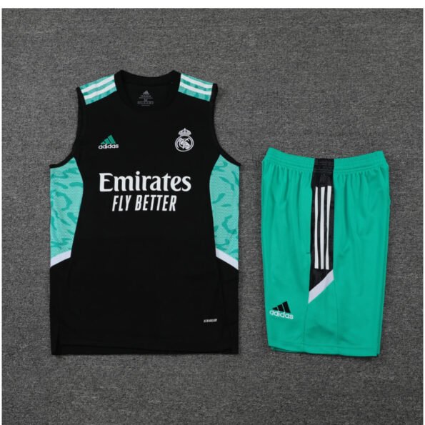 Kit Regata e Short Real Madrid Treino Preto/Verde 2022/23