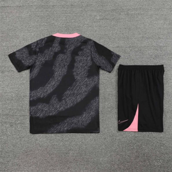 Conjunto PSG Treino Camisa e Short Preta/Rosa 2024/25