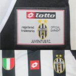 camisa-juventus-home-1992-manga-longa-preta-branca