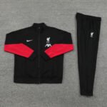 Conjunto Jaqueta e Calça Liverpool Preto Treino 2024/25