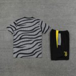 Kit Short e Camisa Juventus Treino Cinza/Preto 2023/24