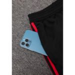 Conjunto Jaqueta e Calça Man Utd Vermelho Treino 2023/24