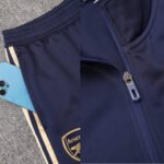 Conjunto Jaqueta e Calça Arsenal Azul Escuro Treino 2023/24