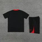 Kit Short e Camisa Portugal Treino Preto 2024/25