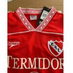 camisa-independiente-vermelha-1998-99-home-masculina