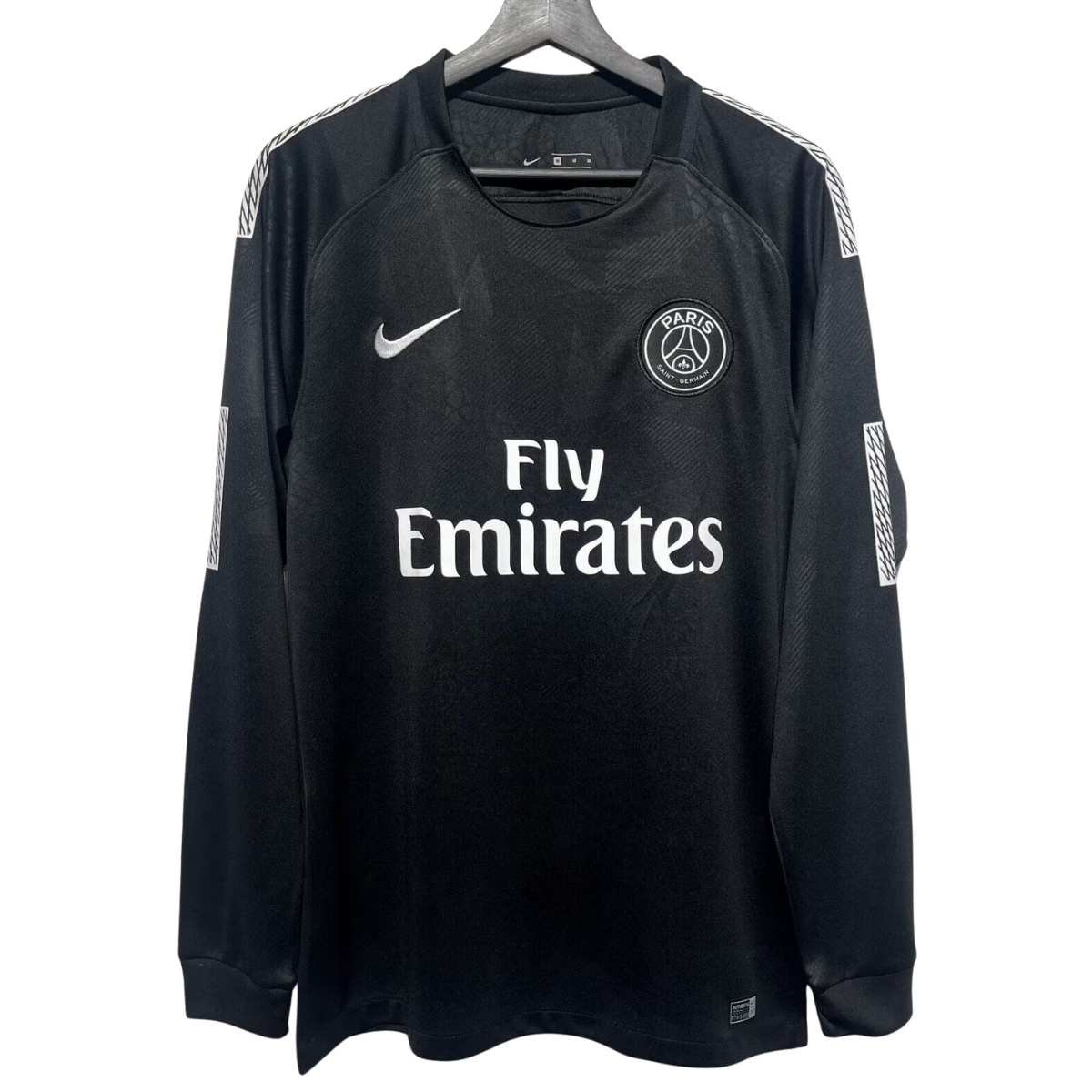 camisa-psg-preta-2017-18-third-manga-longa Camisa PSG Preta 2017/18 Third Manga Longa