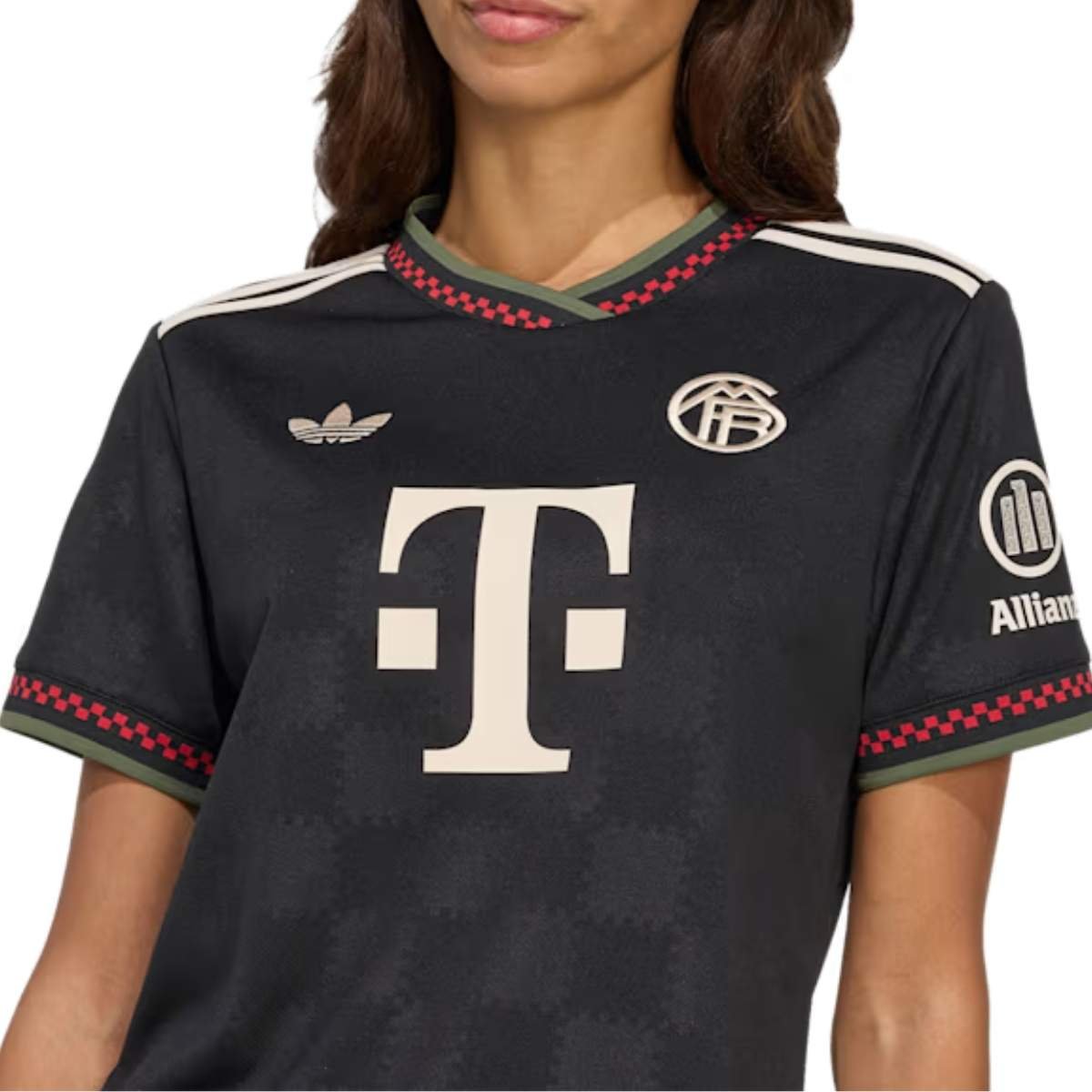 camisa-bayer-munich-fc-preta-2025-26-champions-feminina (2) Camisa Bayern de Munique Preta 2025/26 Champions Feminina