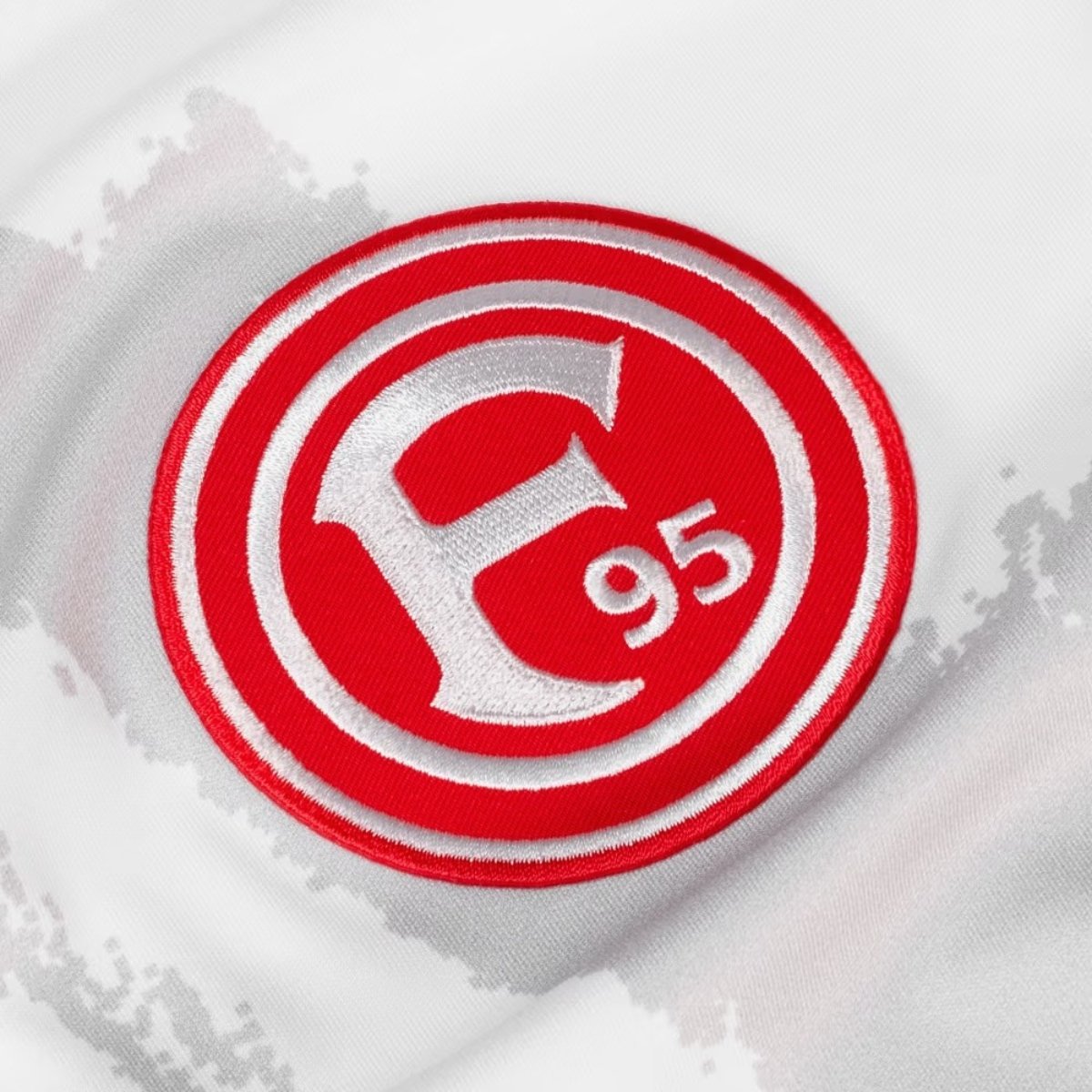 camisa-fortuna-dusseldorf-brnaca-2025-26-away-masculina (2) Camisa Fortuna Dusseldorf Branca 2025/26 Away Masculina