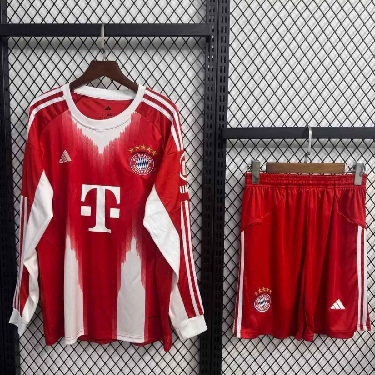 Kit-infantil-Bayern-de-munique-azul-2025-26-goleiro-unissex (4)