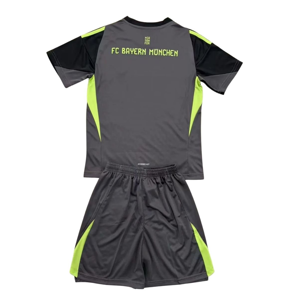 Kit-infantil-Bayern-de-munique-preta-2025-26-goleiro-unissex (1) Kit Infantil Bayern de Munique Preto 2025/26 Golerio Unissex