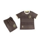 Kit-infantil-flamengo-marron-2025-26-manga-longa