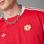 camisa-manchester-united-vermelho-2025-26-terrace-icons-masculina
