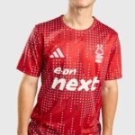 camisa-nottingham-forest-vermelha-2025-26-pre-jogo-masculina