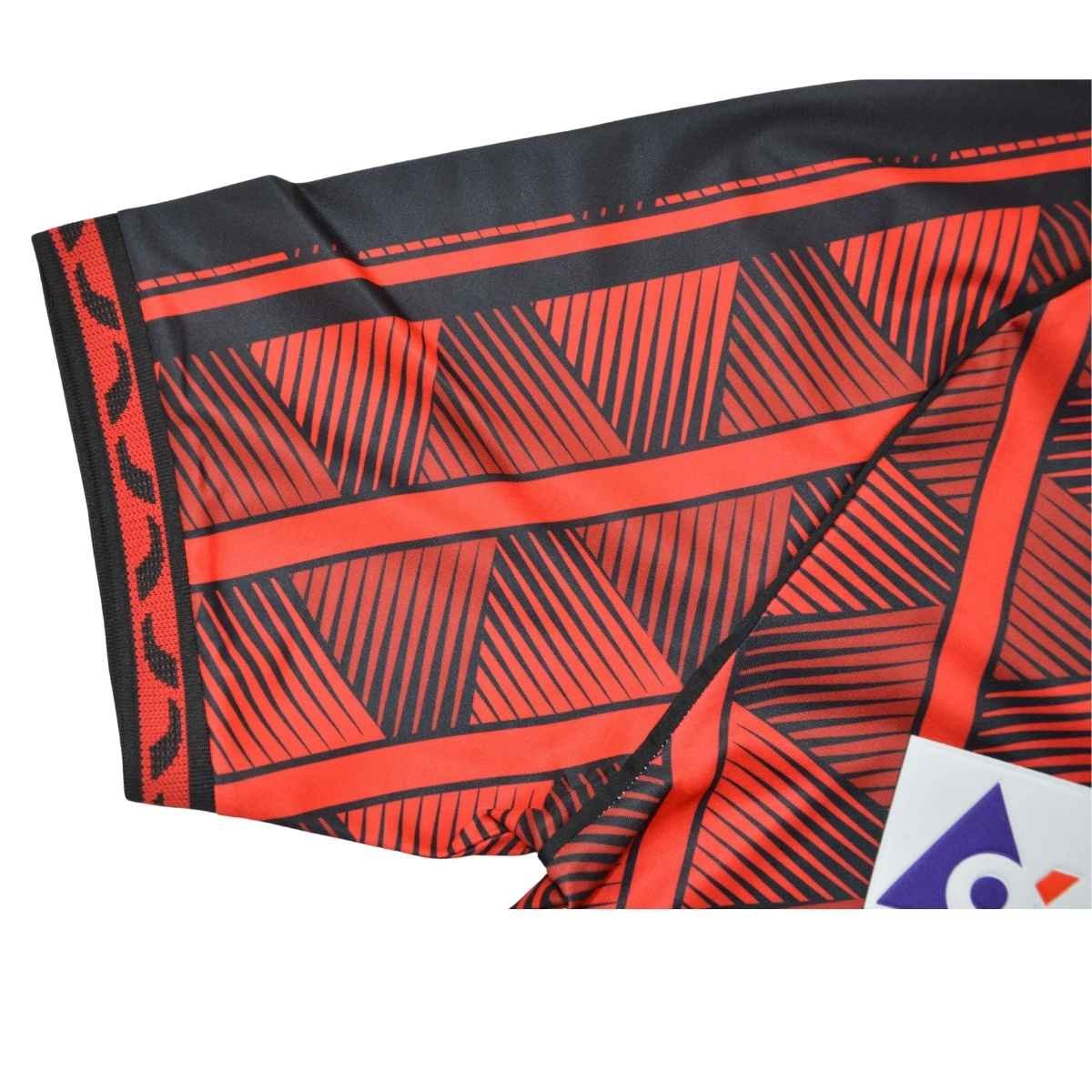 Camisa Frankfurt Vermelha/Preta 1995/96 Home I Masculina