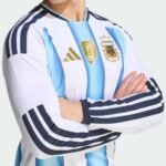 camisa-selecao-argentina-azul-branco-i-copa-2026-27-home-manga-longa-KA8126