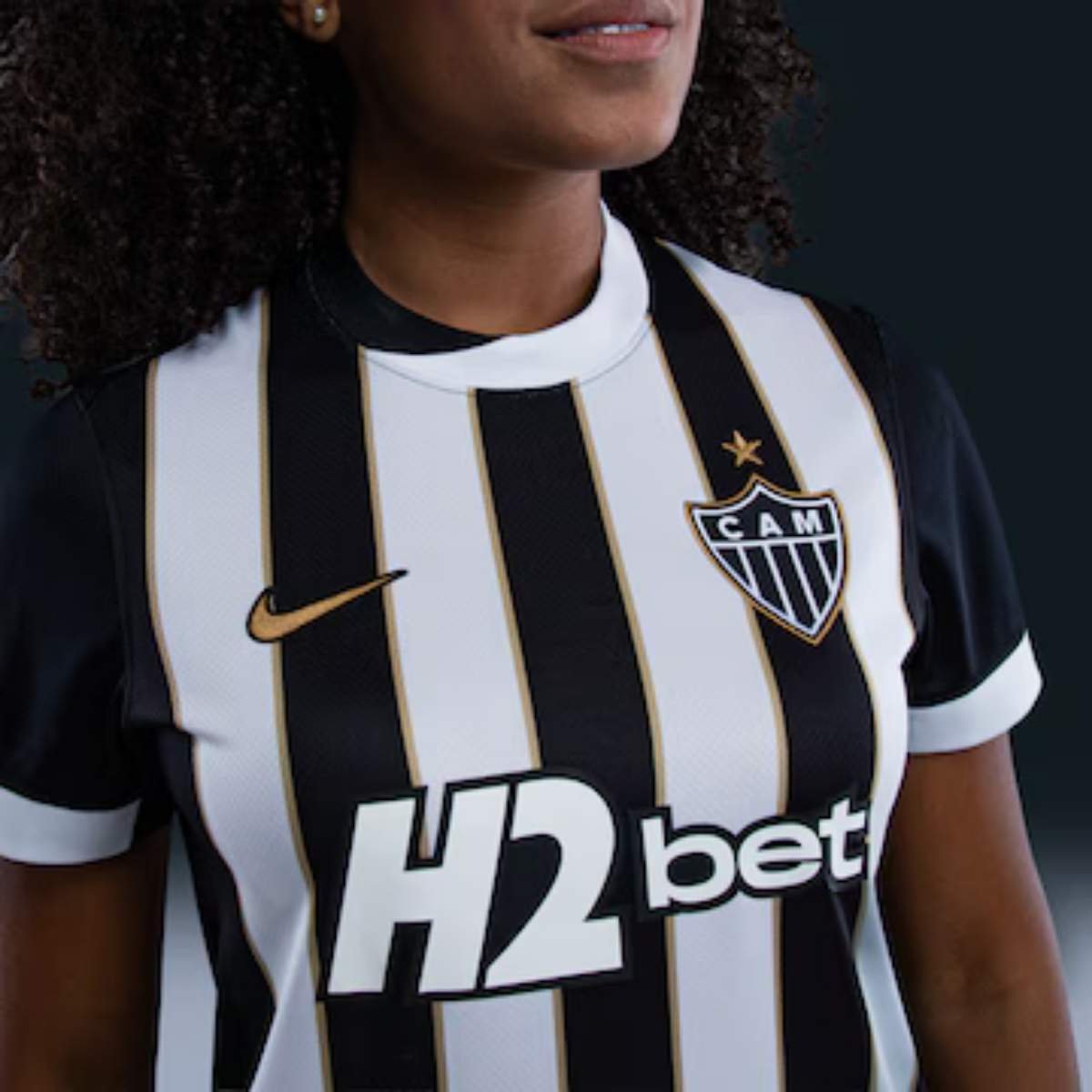 camisa-atletico-mineiro-titular-preta-2026-27-i-feminina-098350 (3) Camisa do Atlético Mineiro Preta 2026/27 Titular I Feminina