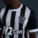 camisa-atletico-mineiro-titular-preta-hulk-7-2026-27-i-masculina