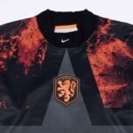 camisa-do-holanda-goleiro-copa-preta-2026-27-manga-longa