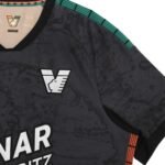 camisa-do-venezia-nocta-preta-home-i-2025-26-masculina