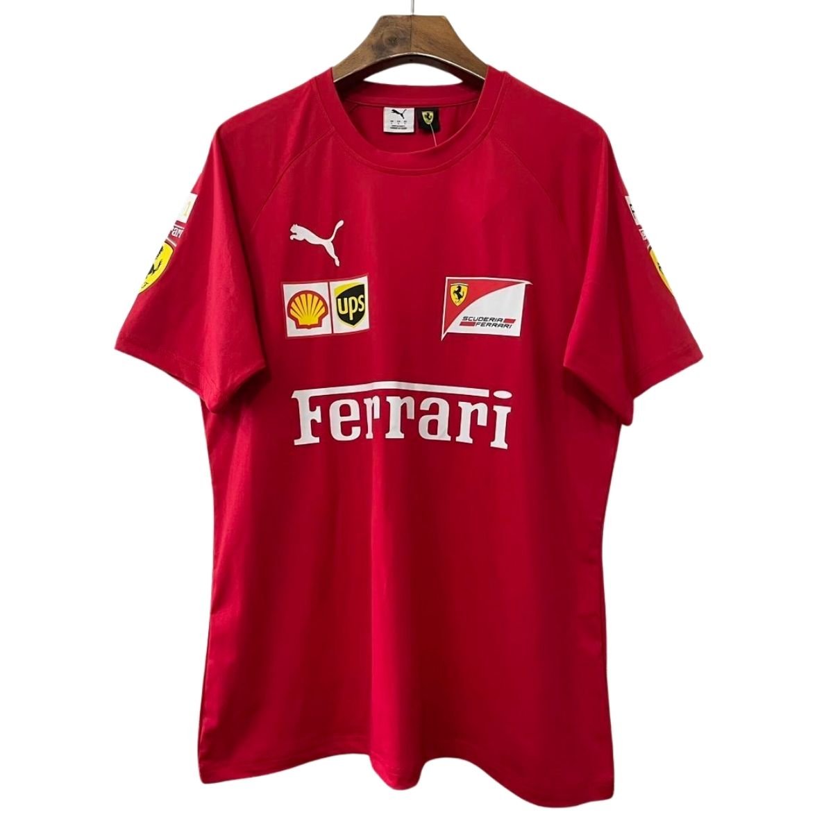 camisa-scuderia-ferrari-team-f1-vermelha-2025-26-masculina Camisa Scuderia Ferrari Team F1 Vermelha 2025/26 Masculina