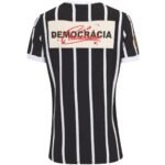 camisa-corinthians-democracia-retro-coimbra-feminina