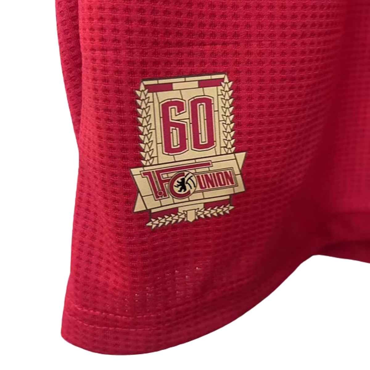 camisa-union-berlin-vermelha-2025-26-especial-60-anos-masculina (3) Camisa Union Berlin Vermelha 2025/26 Especial 60 Anos Masculina