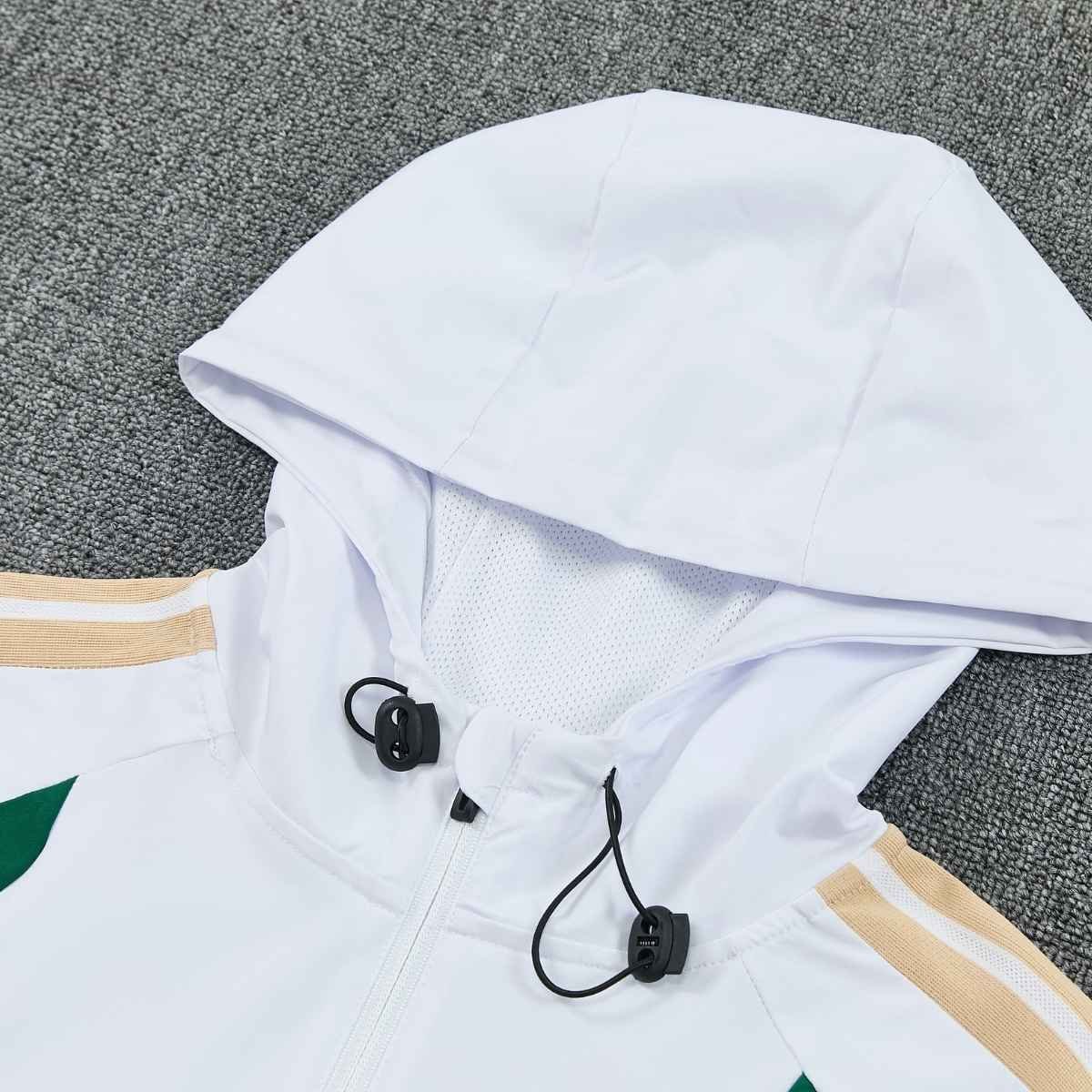 kit-agasalho-treino-italia-2026-27-branco-verde-masculino (3) Conjunto Treino Itália Calça e Jaqueta Branco/Verde 2026/27 C/Capuz Masculina