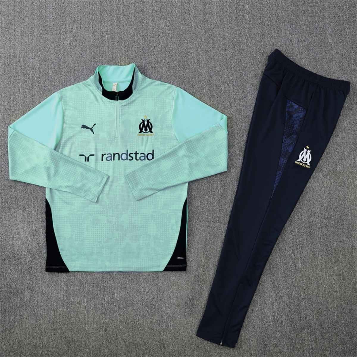kit-treino-Marseille-2025-26-verde-azul-escuro-masculino (3) Conjunto Treino Olympique de Marseille Calça e Jaqueta Verde 2025/26 Masculino
