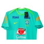 camisa-brasil-verde-bebe-copa-2026-27–pre-jogo-masculina